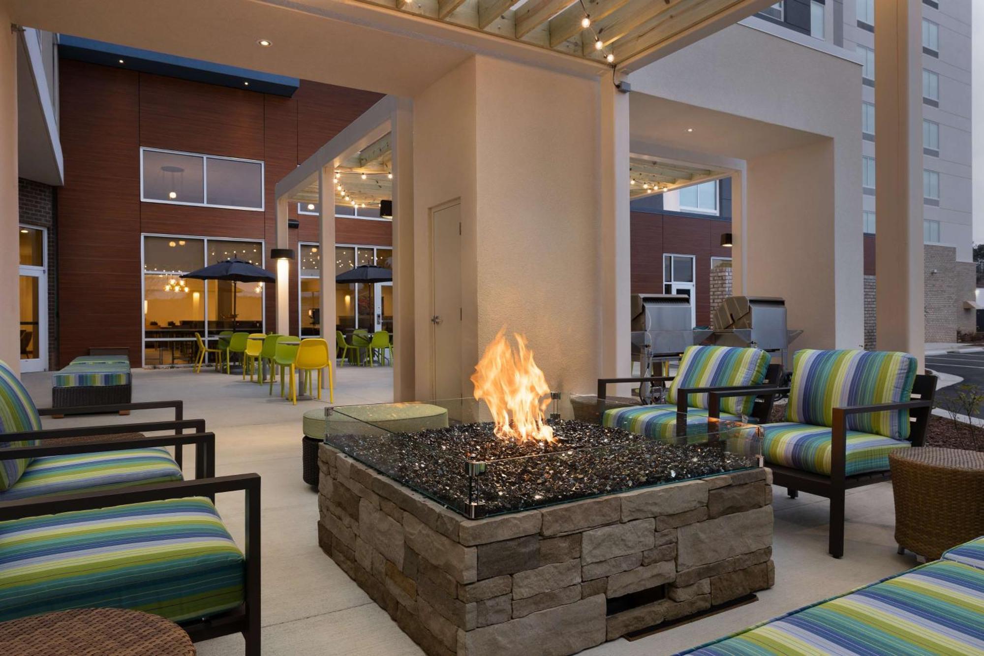 Home2 Suites By Hilton Durham University Medical Center Exteriör bild